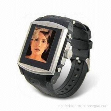 Mobile Phone Watch with Bluetooth Headset and 2 to 32GB Memory Capacity